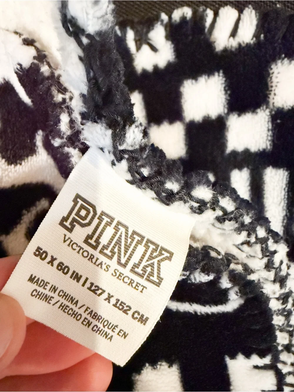 PINK Victoria's Secret Teen Black & White Logo Fleece Blanket 59x60